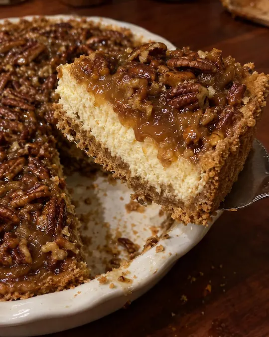 Caramel Pecan Cheesecake Pie